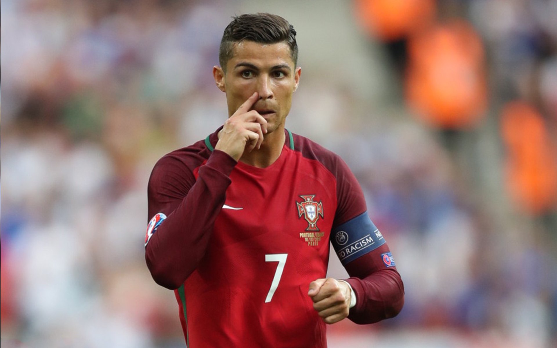 冰岛教练达古尔·西格尔德松执教克罗地亚队取得成功