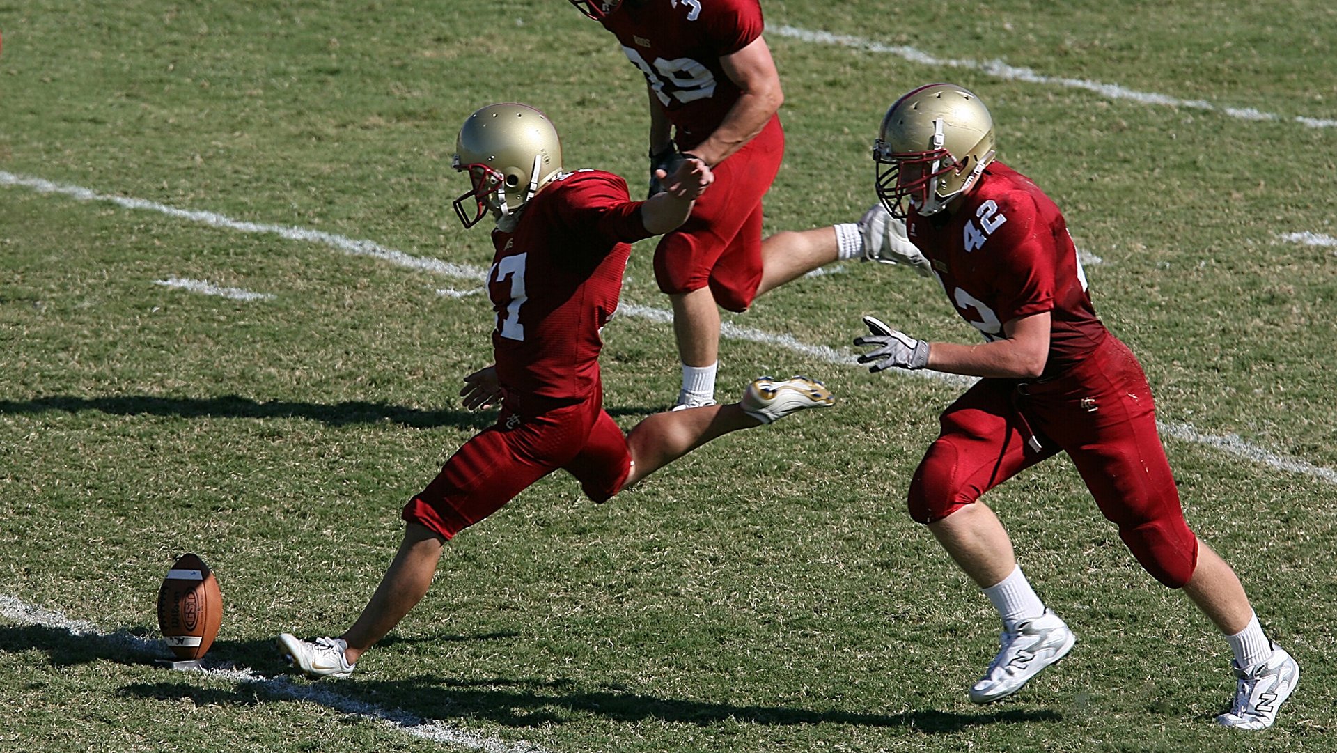 意大利足球比赛采取新的规则,得到球迷支持,意大利足球足球